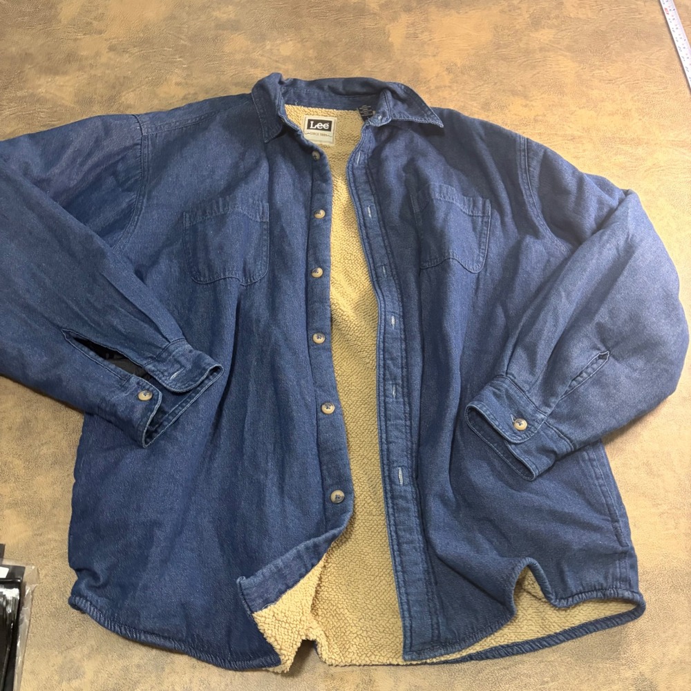 Lee Denim Shirt Jacket Mens Large Blue Sherpa Lined Button Down Shacket